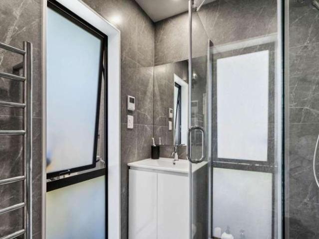 Townhouse for rent in Whangaparaoa, Oroua County