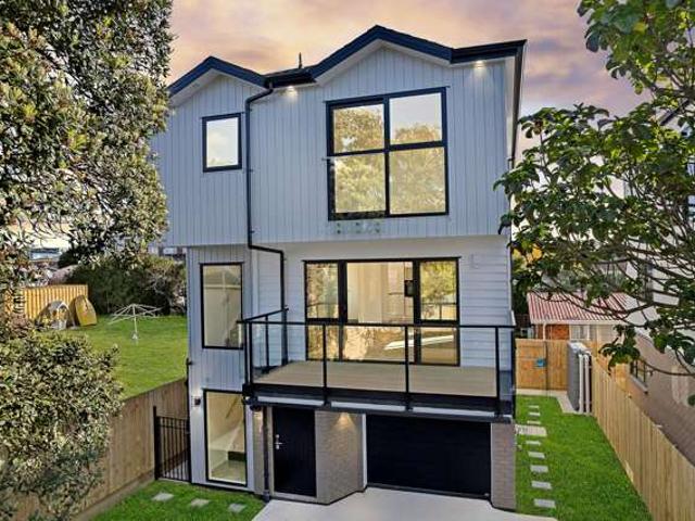 Townhouse for sale in Owhata, Oroua County