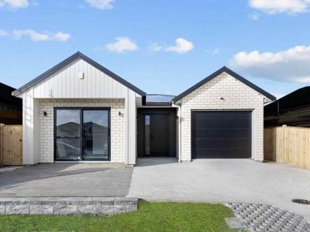 House for sale in Papakura