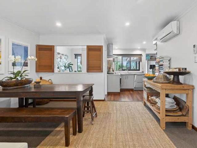 House for sale in Omokoroa, Bay Of Plenty