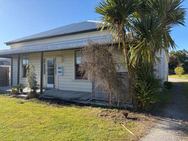 House for rent in East Coast