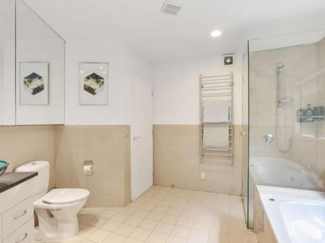 House for sale in Oratia, Oroua County
