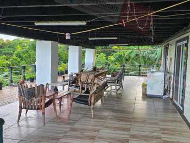 House for sale in Otakou