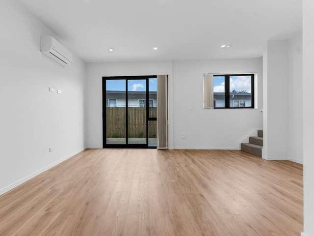 Townhouse for sale in Manurewa