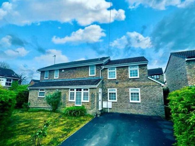 House for rent in Adel East Moor, Adel