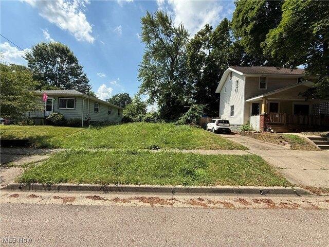 Land for sale in Akron Land for sale in Akron