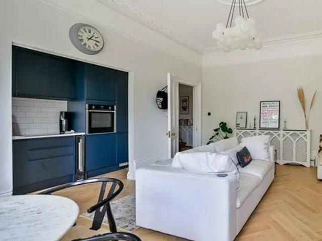 Apartment for rent in Surbiton, Greater London