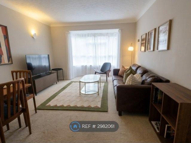 Apartment for rent in Royal Borough of Kingston upon Thames, Greater London