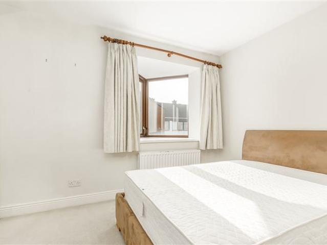 House to rent in Dublin 4, Bluebell