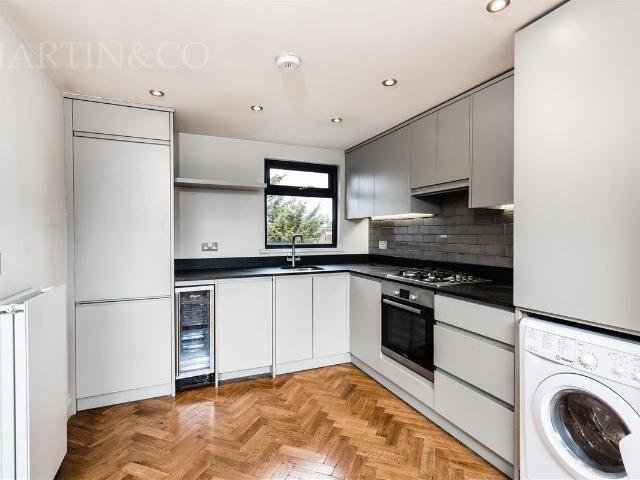 Apartment for rent in London Borough of Hounslow, Greater London
