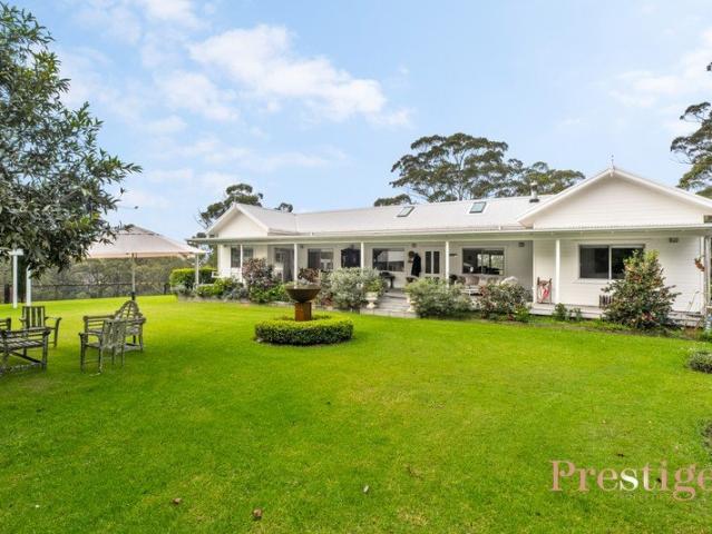 Cottage for sale in Kulnura, New South Wales