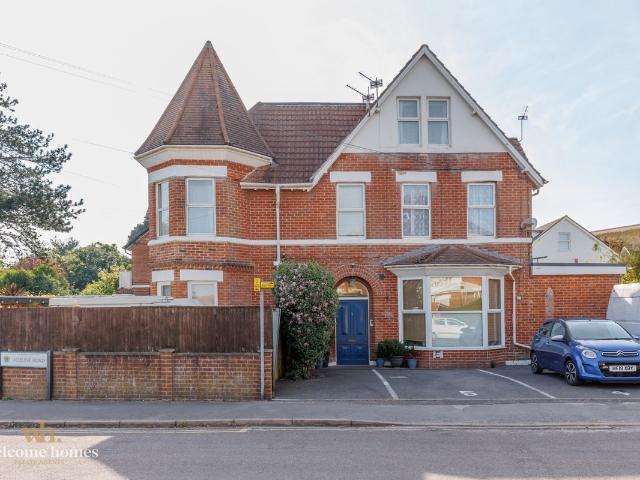 Apartment for rent in Boscombe, Bournemouth