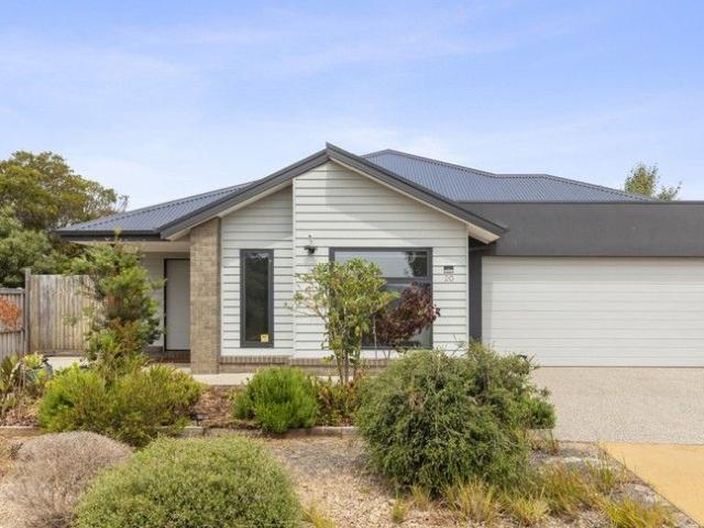 House for sale in Tyagarah, Victoria
