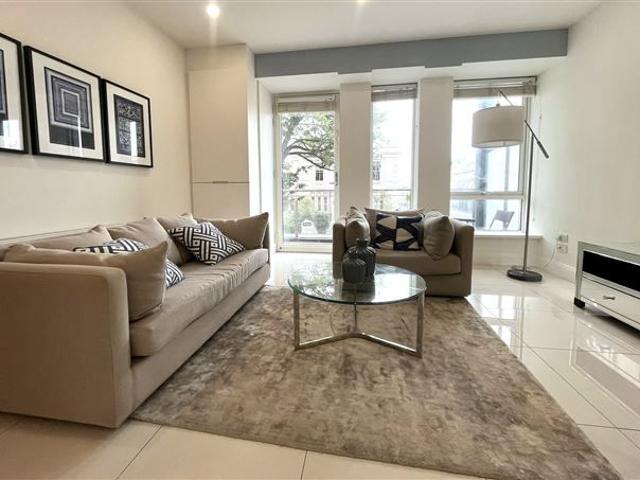 Apartment to rent in Bluebell, North Tipperary