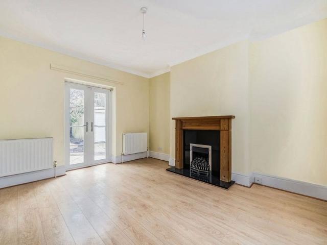 House for rent in Epsom, Surrey