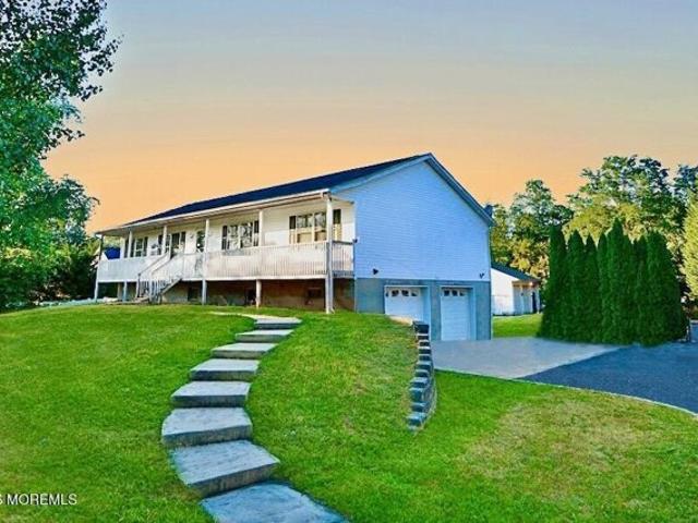 House for sale in Ardena, Howell Township