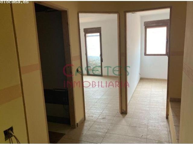 Casa en venta en Ademuz, Valencia