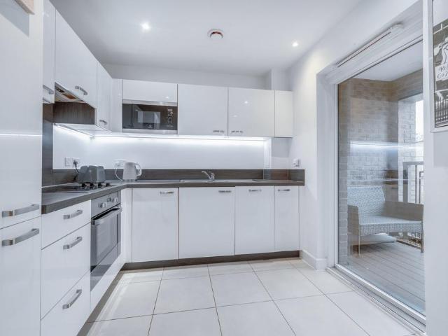 House for rent in London Borough of Lewisham, Ladywell