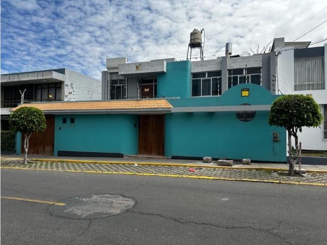 Casa venta en Urbanización Adepa, José Luis Bustamante y Rivero
