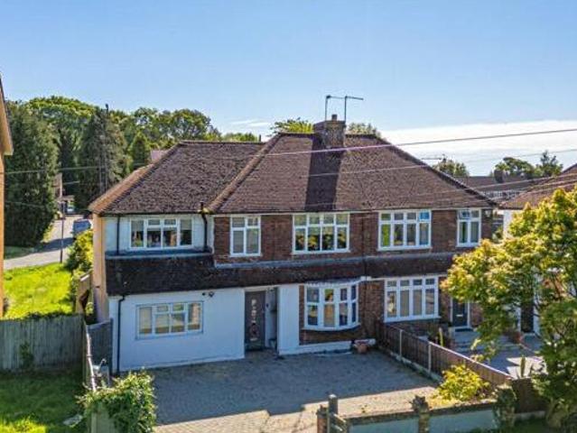 House for sale in Pouchen End, Hertfordshire