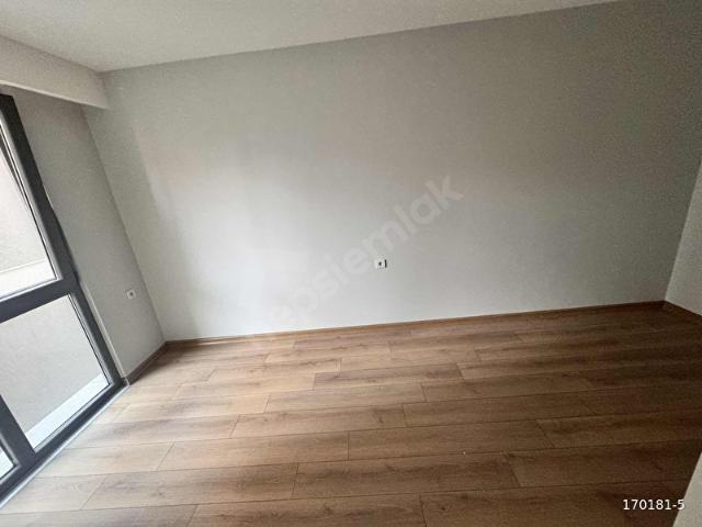 Sultanbeyli, İstanbul içerisinde satılık mülk