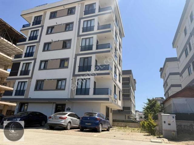Adil Mahallesi, Sultanbeyli içerisinde satılık mülk