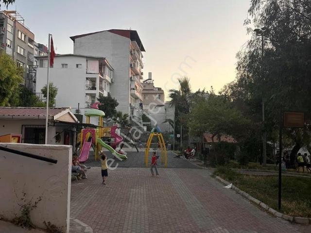 Konak, İzmir içerisinde satılık mülk