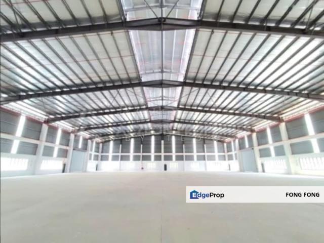 Warehouse for sale in Malaka