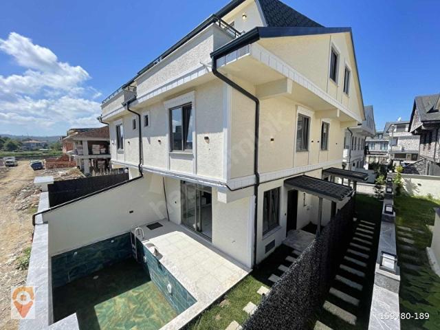 Yayla Mahallesi, Kocaali içerisinde satılık Villa