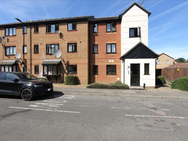 Apartment for rent in Edmonton, Greater London