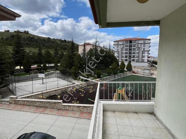 Afyon Merkez, Afyonkarahisar içerisinde kiralık mülk
