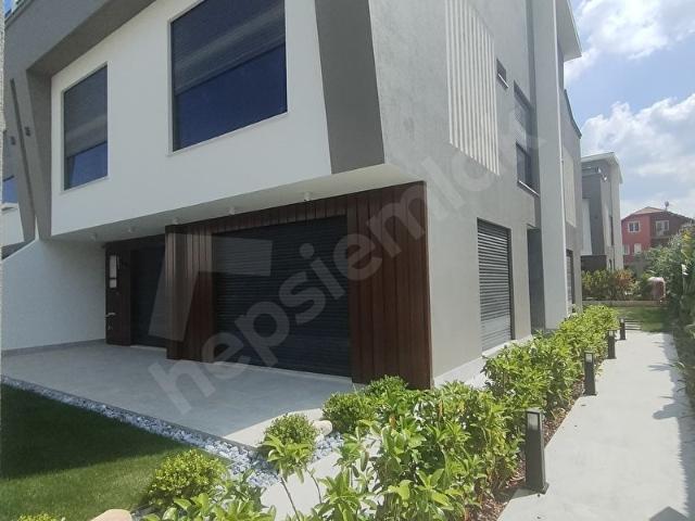 Gaziemir, İzmir içerisinde satılık Villa