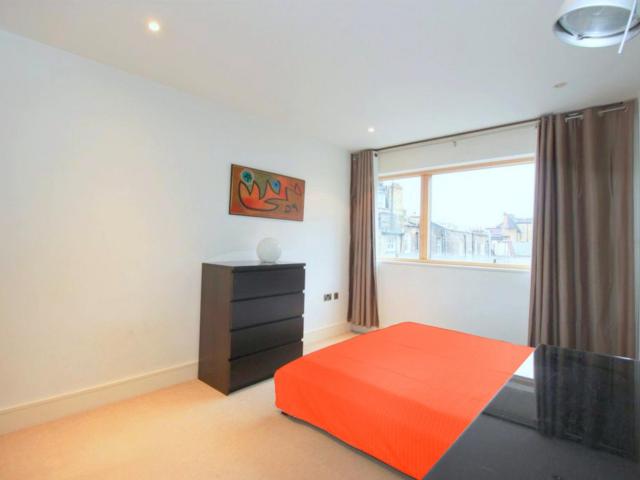 Room for rent in Westminster, Greater London
