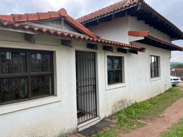House for sale in Queensburgh, Kwazulu-natal