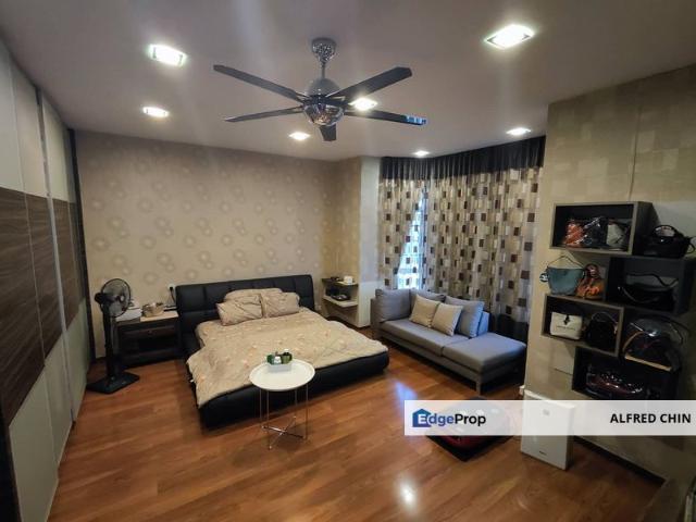 House for sale in Kajang, Langat