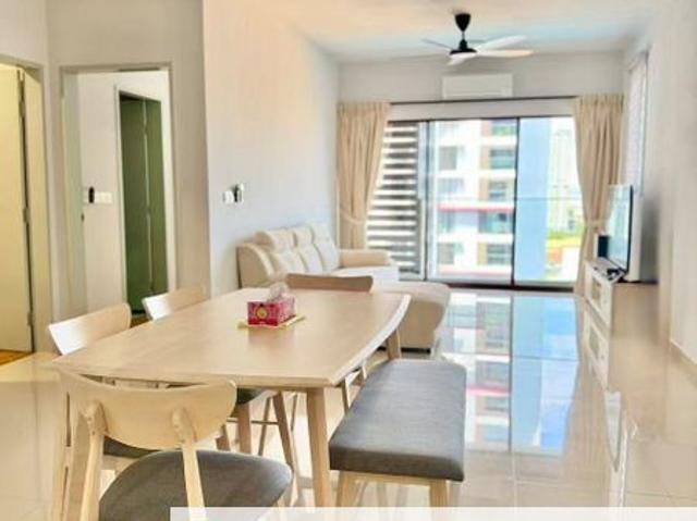 Condominium for sale in Malaka