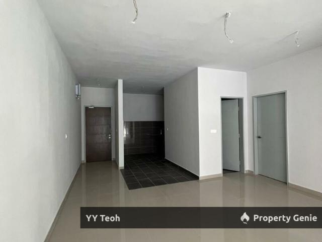 Condominium for sale in Malaka
