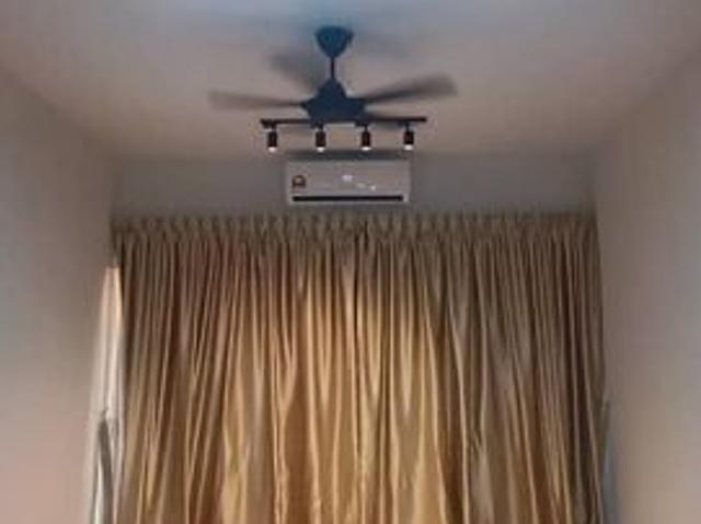 Condominium for rent in Malaka