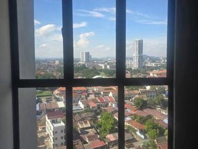 Condominium for sale in Malaka
