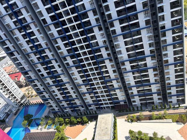 Condominium for rent in Malaka