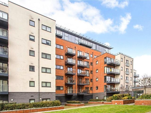 Apartment for rent in Ocean Village, City Of Southampton