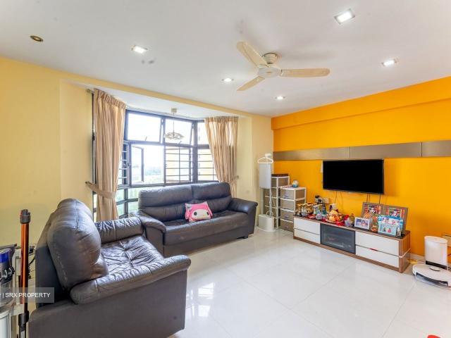 HDB House for sale in Sembawang