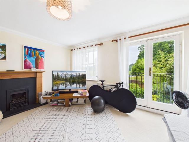 House for rent in Hampton Hill, Greater London