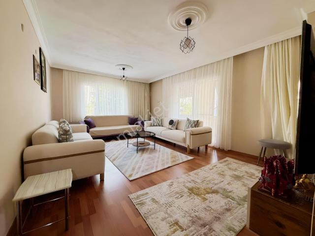 Buca, İzmir içerisinde satılık mülk