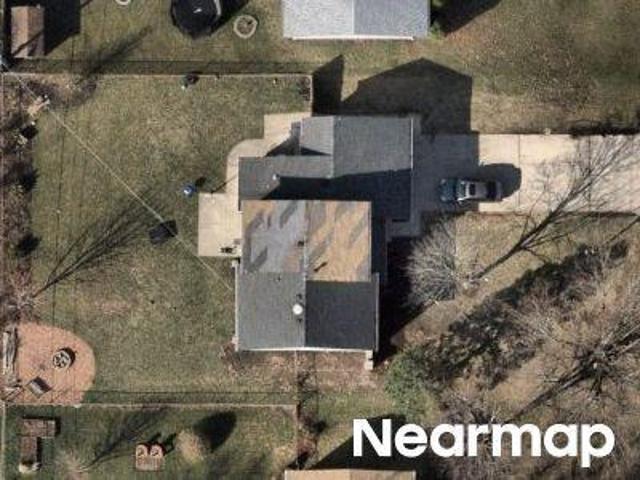 House for sale in Carol Stream, Illinois