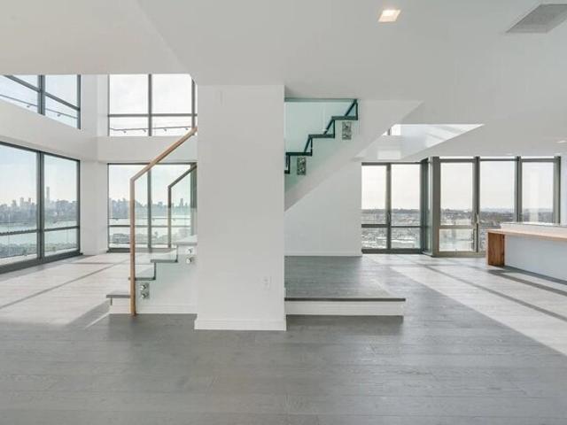 Condo for sale in Cliffside Park