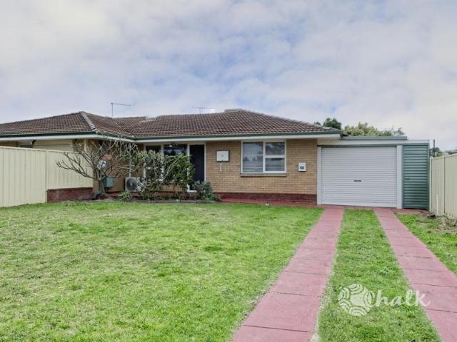 Apartment for sale in Safety Bay, Western Australia