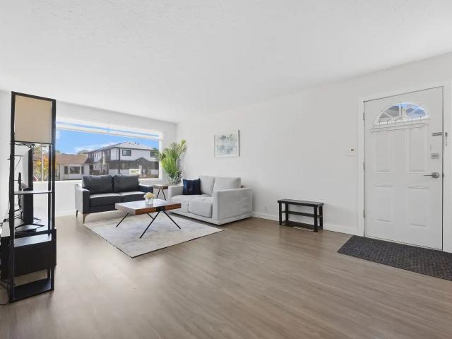 Apartment for rent in Wedgewood, Alberta