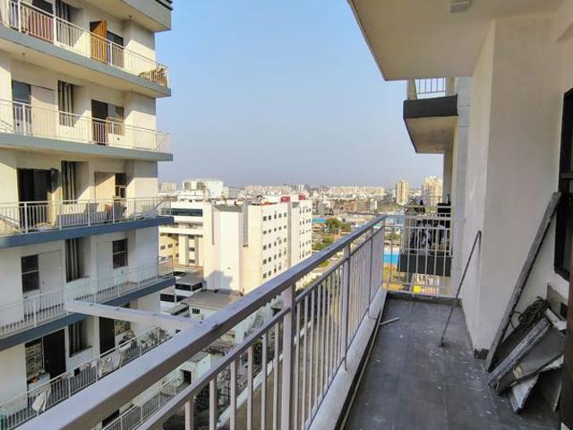 Flat for rent in Hariana