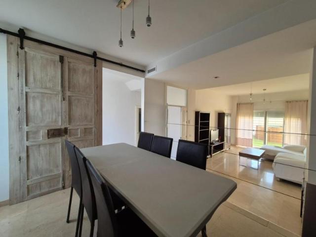 Chalet en alquiler en Almensilla, Andalucía